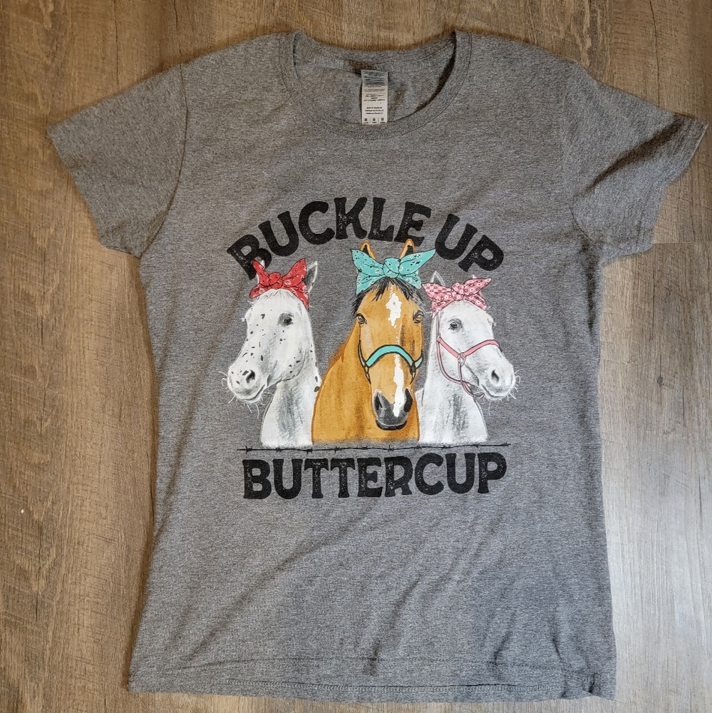 Buckle up butter cup horse T-shirt Cowgirl SZ Medium